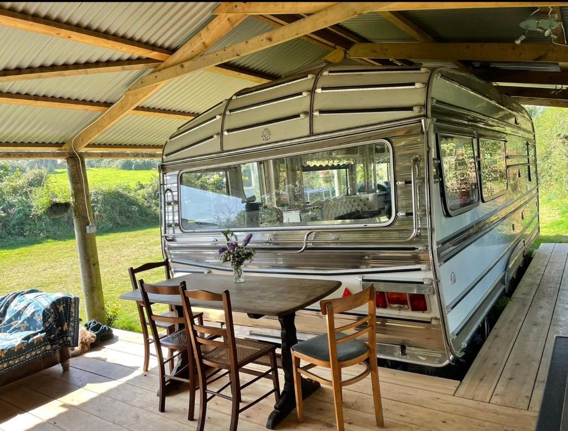 The Quarry Caravan فالموث المظهر الخارجي الصورة