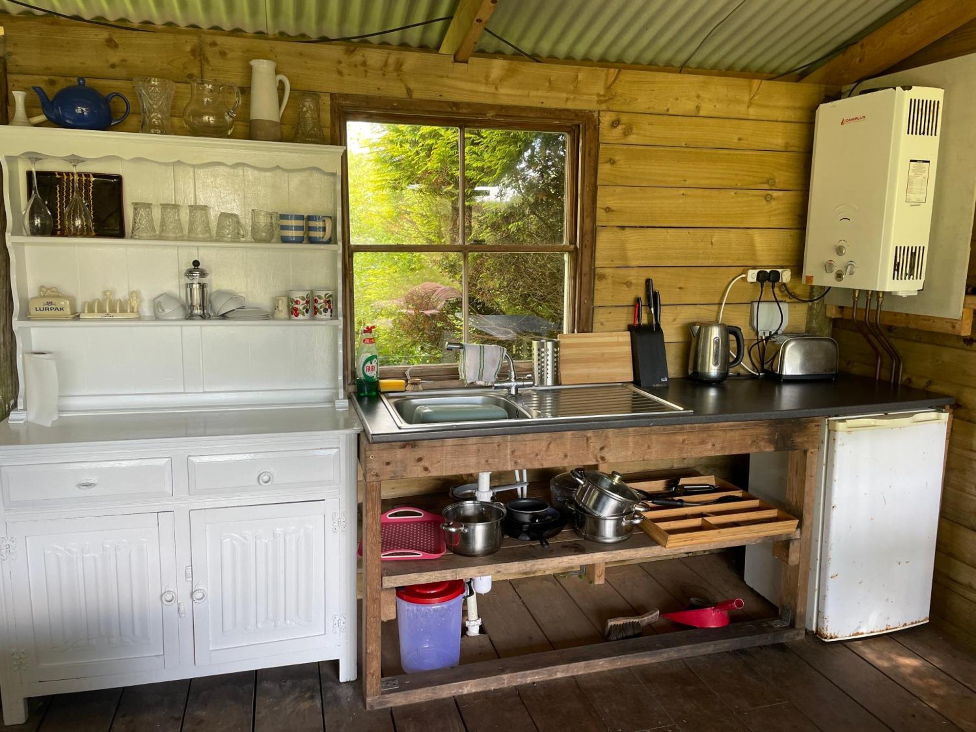 The Quarry Caravan فالموث المظهر الخارجي الصورة